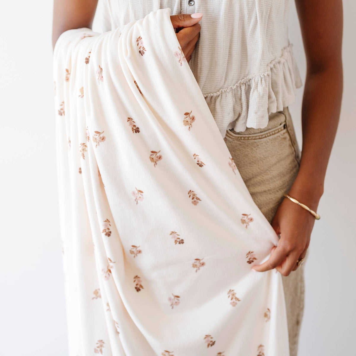 Saranoni Minky Stretch Luxe XL Swaddle/Blanket