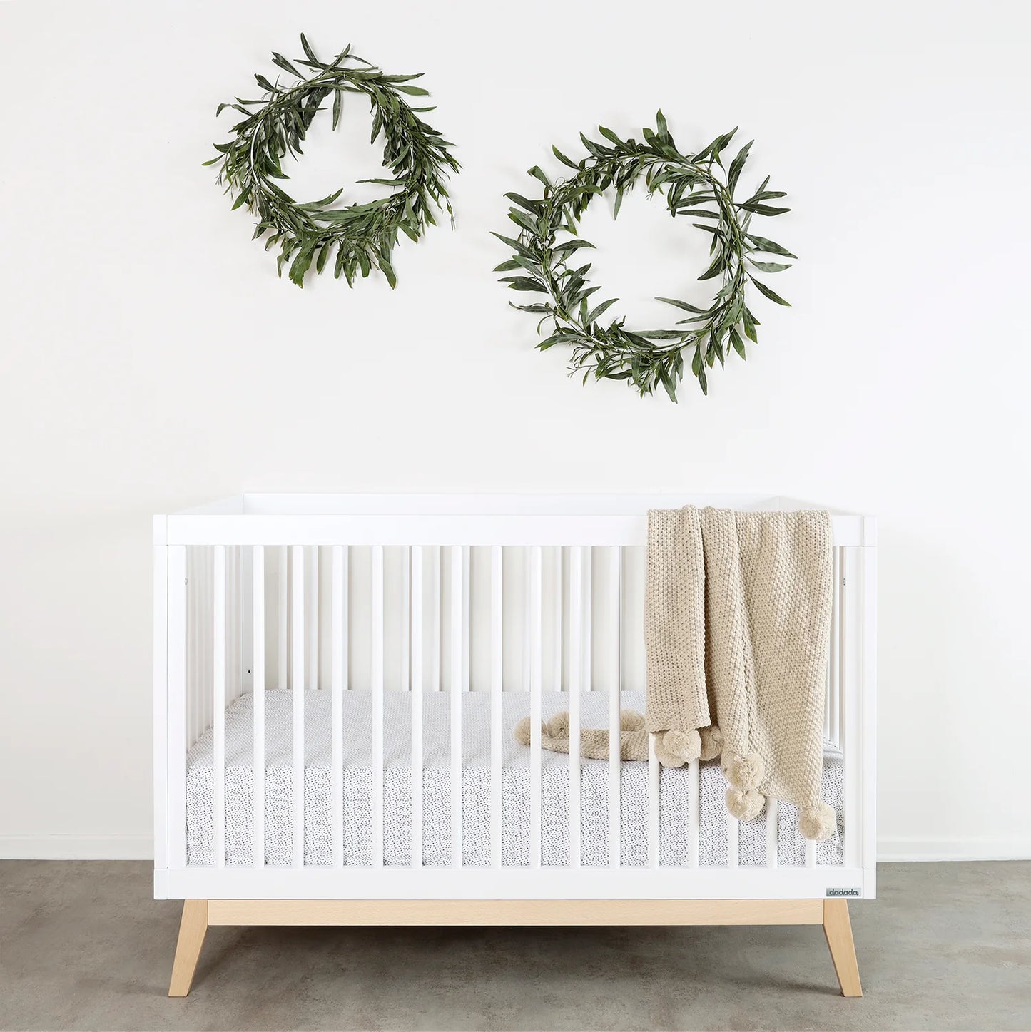 dadada Soho 3-in-1 convertible crib