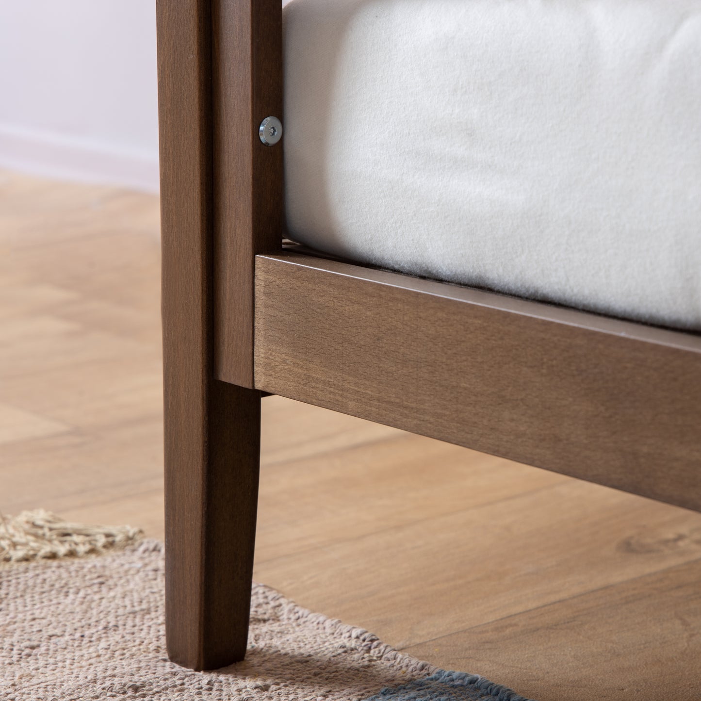 Lala 3-in-1 convertible crib, walnut