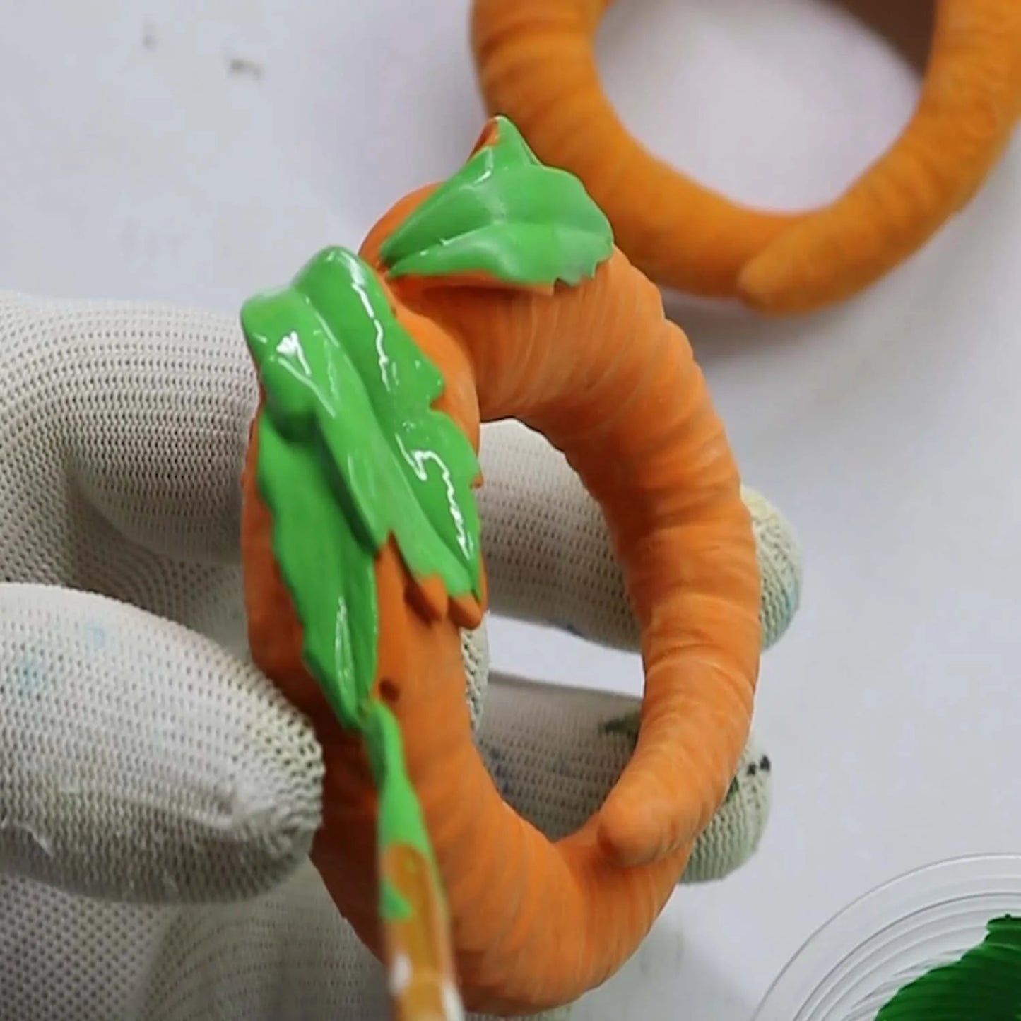 Oli&Carol Organic Rubber Teether - Carrot