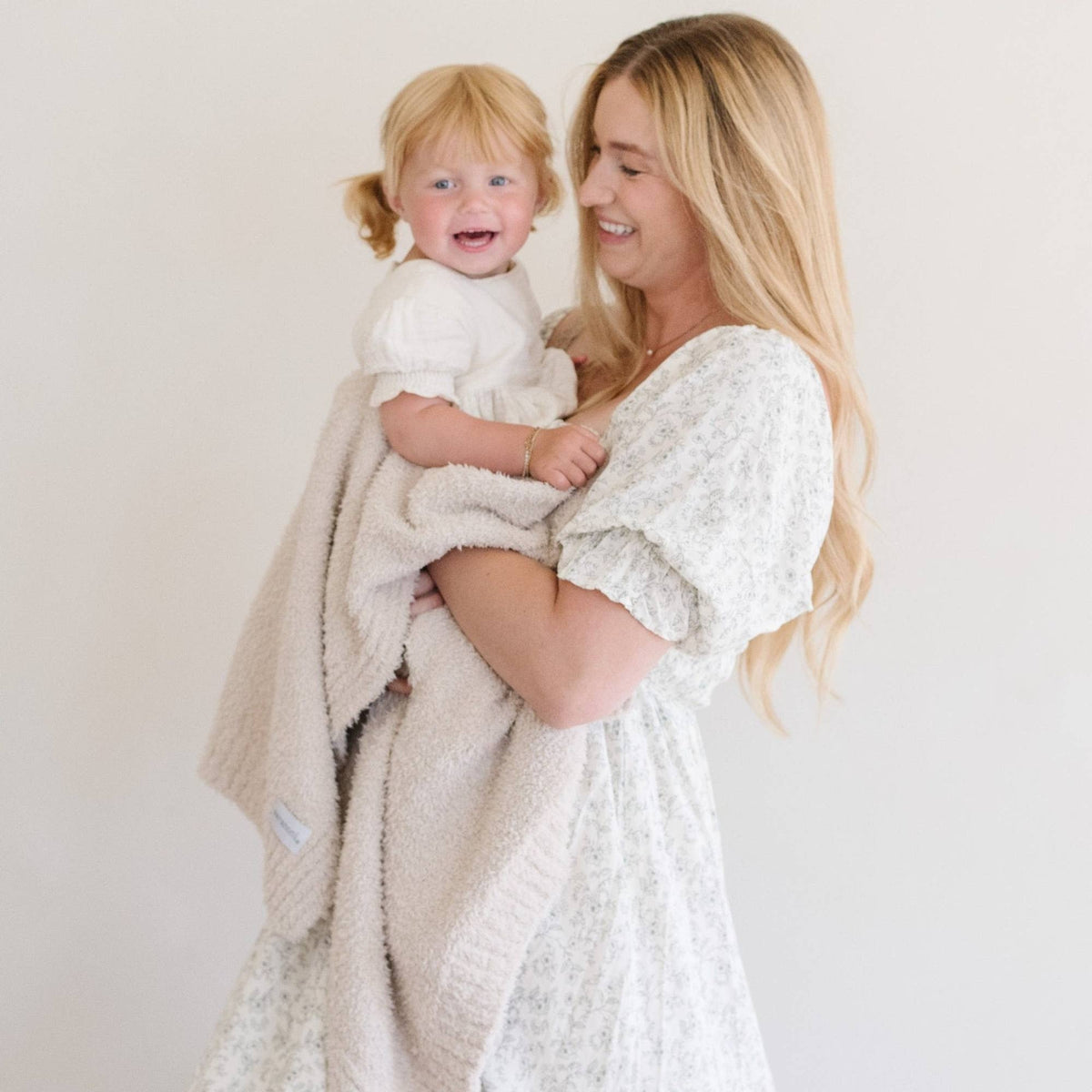 Bamboni Receiving Blanket - Buttermilk