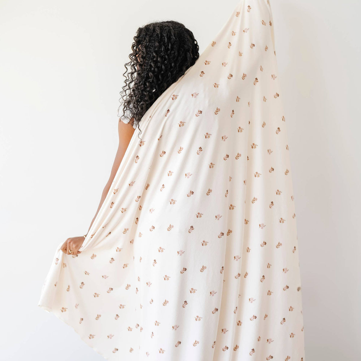 Saranoni Minky Stretch Luxe XL Swaddle/Blanket