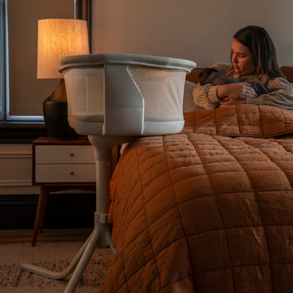 HALO BassiNest 4.0 Signature bedside bassinet
