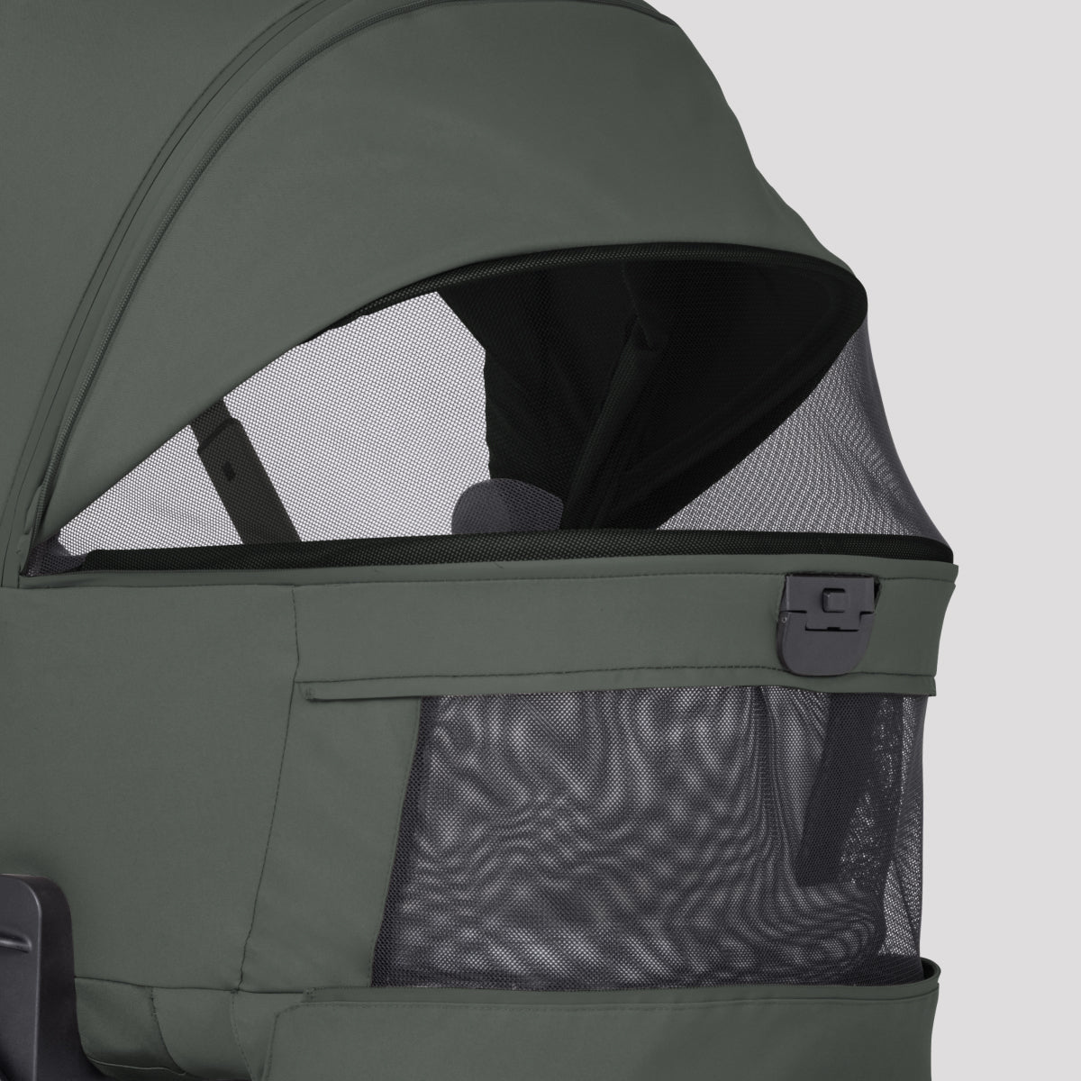 Silver Cross Breez Compact Stroller + Folding Bassinet Bundle