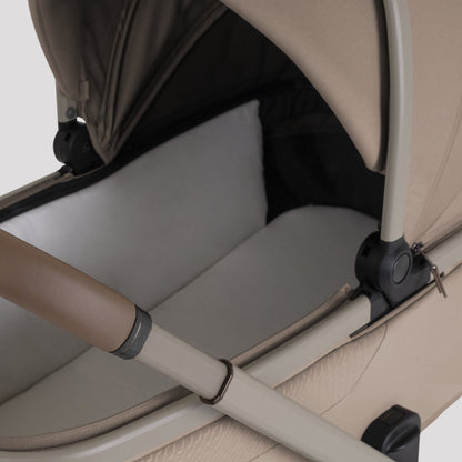 Silver Cross Cove 2 Compact Bassinet | PRE-ORDER | SHIPS LATE JULY