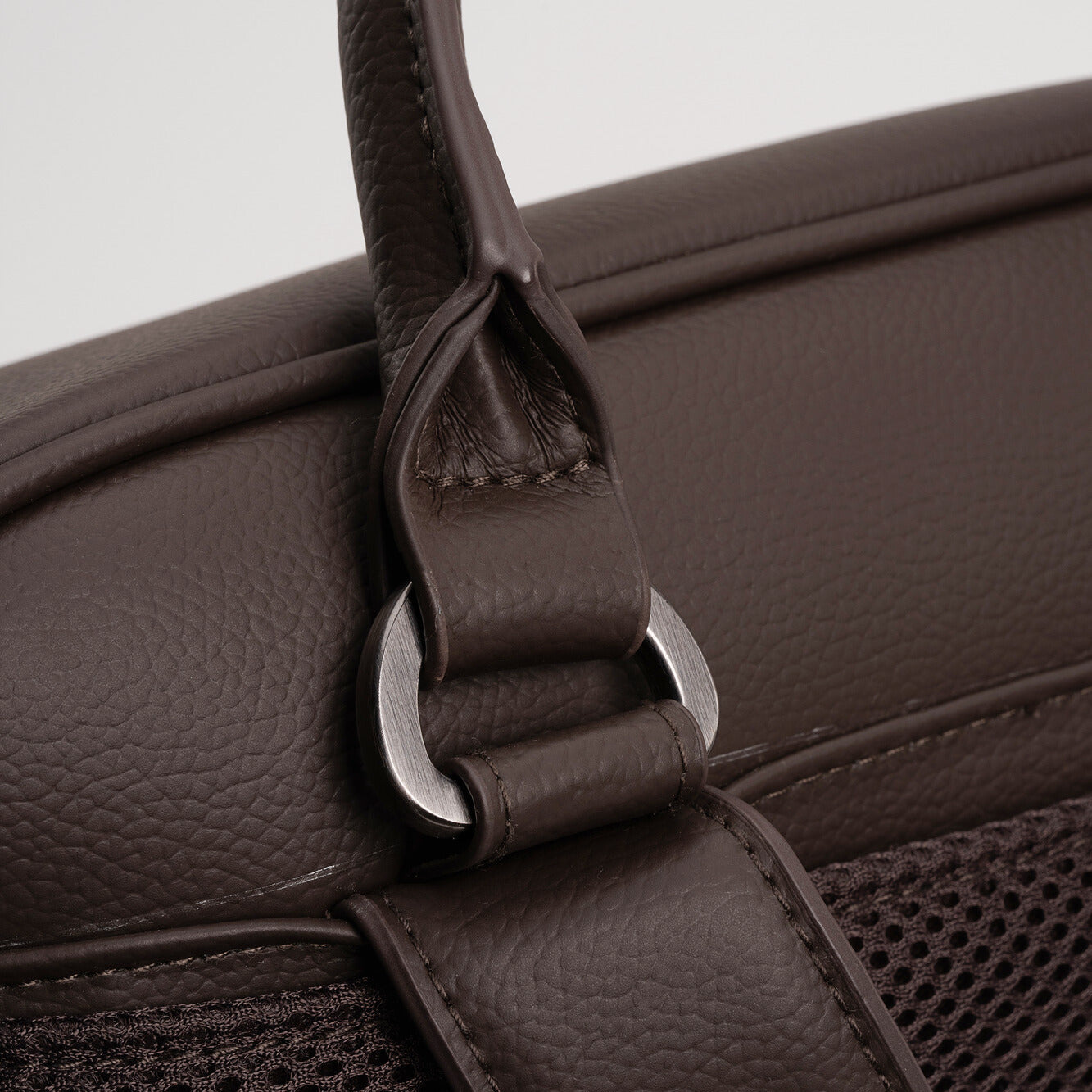 Nuna Essential Bag