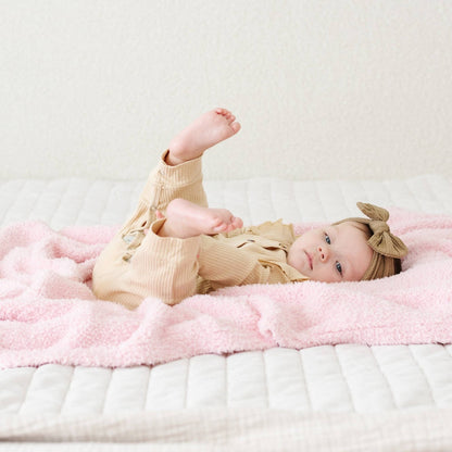 Bamboni Receiving Blanket - Light Pink