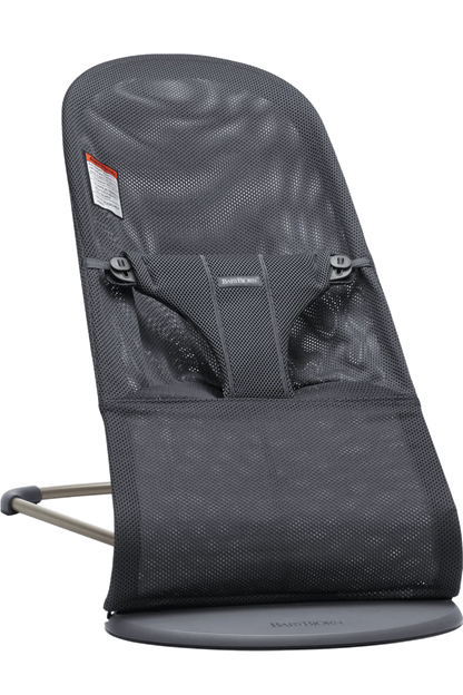 BabyBjörn Bouncer Bliss in Anthracite Mesh