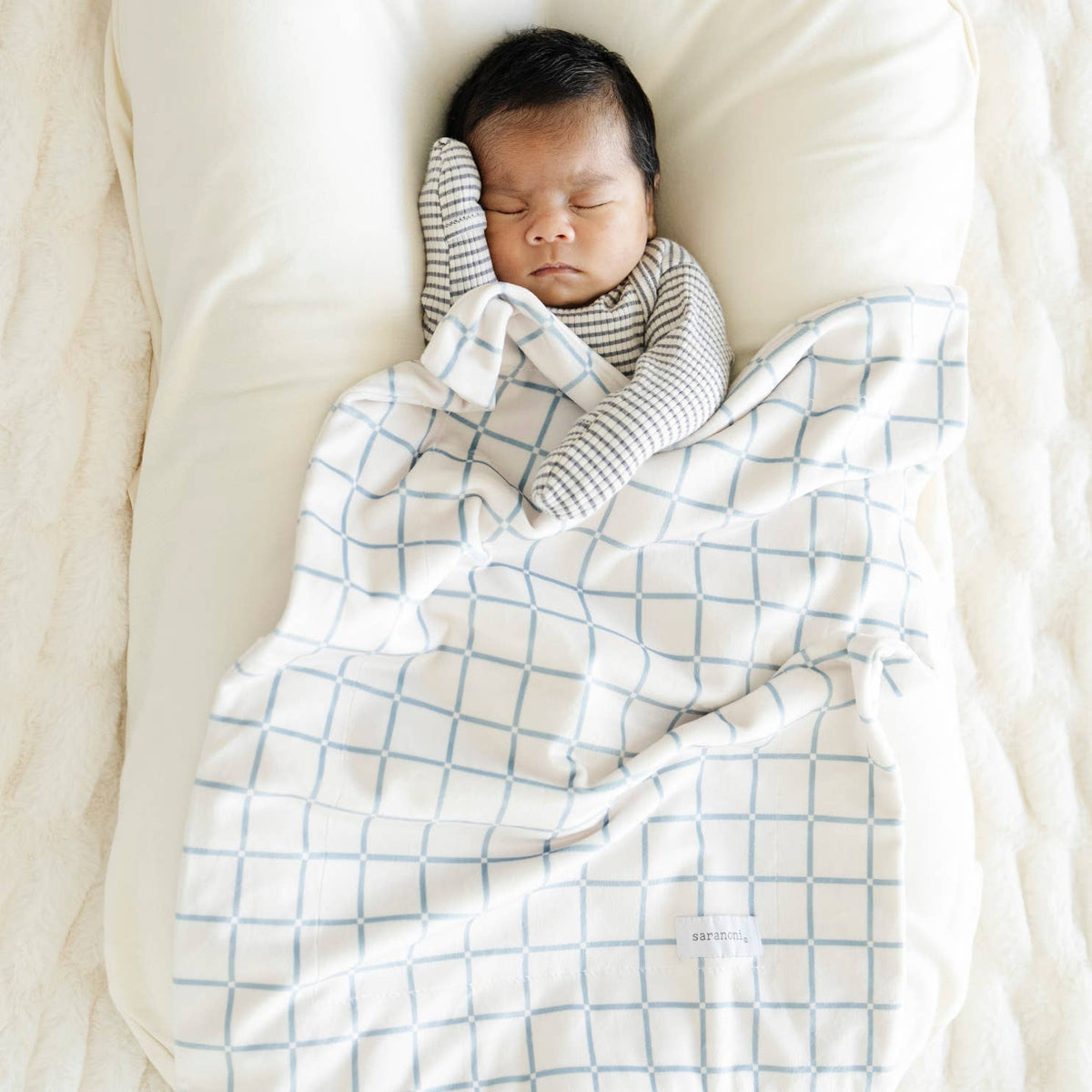 Saranoni Minky Stretch Mini Blankets
